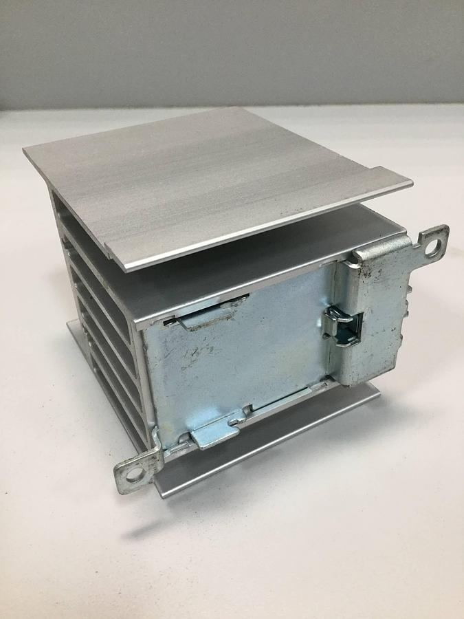 Used OMRON Y92B-N100