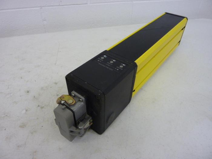 Used SICK OPTIC ELECTRONIC Light Curtain AGSE 300-1211 #50389
