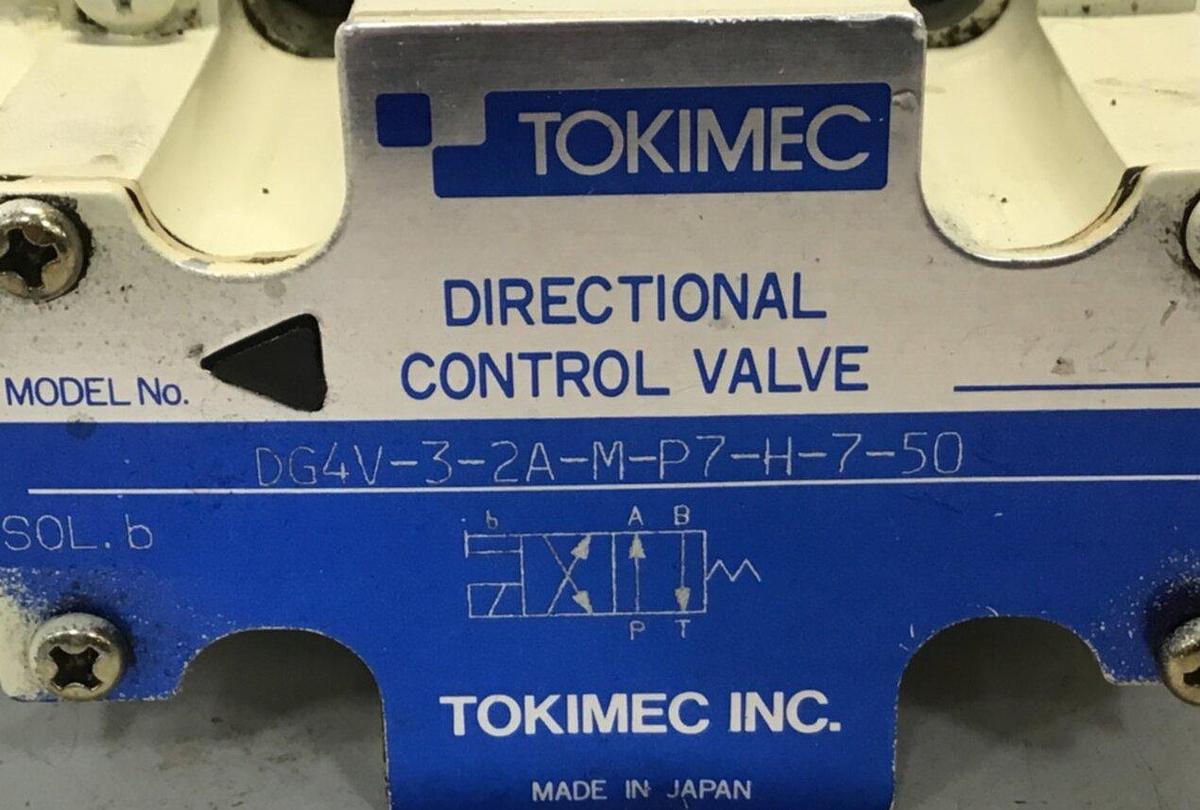 Used VICKERS Directional Control Valve DG4V32AMP7H750 USED