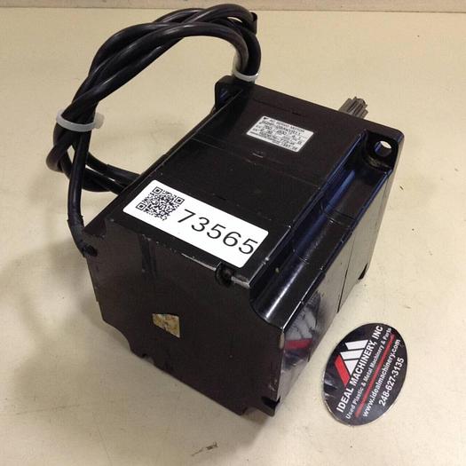 Used YASKAWA AC Servo Motor SGMP-08AWYR11 #73565
