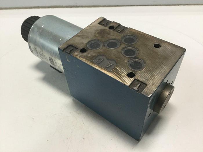 Used BOSCH Valve 0 810 001 740 #105666