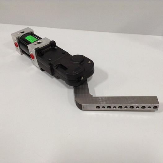 Used DESTACO Pneumatic Hold Clamp 994MAL-046M-135A-57-11-DS #90056