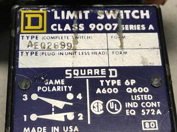 Used SQUARE D Limit Switch 9007-AEQ2699 Used