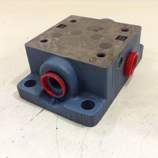 Used DYNEX RIVETT Base Plate Manifold PSO11-3/8 #88934