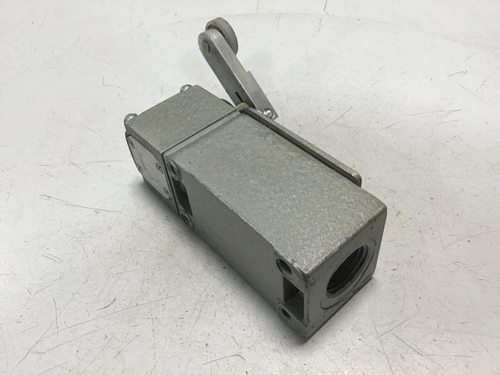 Used TELEMECANIQUE Lox-Switch C2JK05 Used