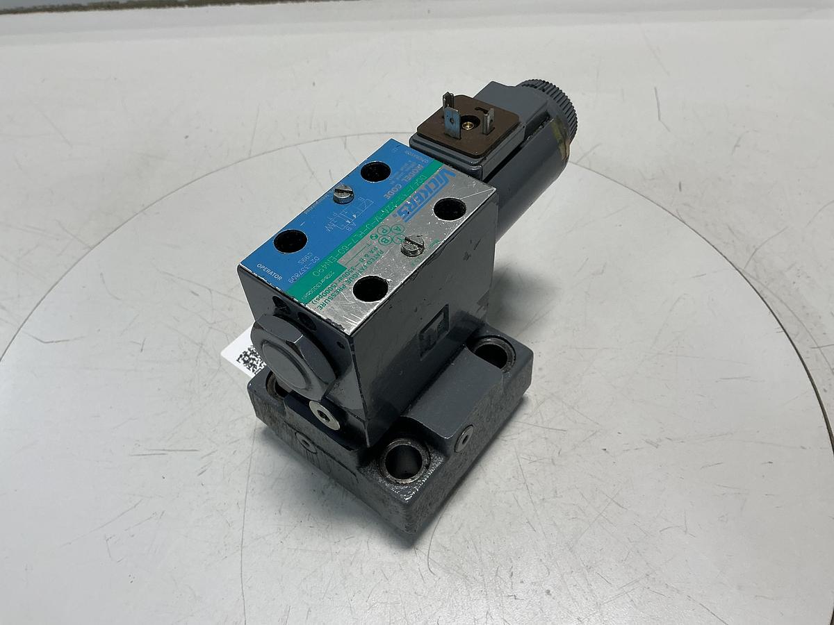 Used VICKERS DG4V-3S-22A-M-U-HL7-60-EN490