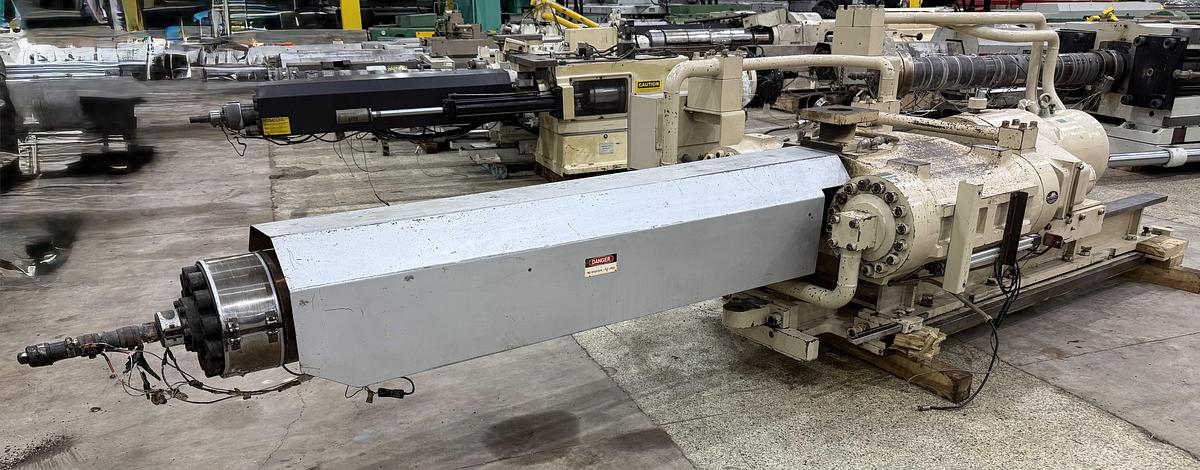 Used UBE INDUSTRIES 92.88 Oz Injection Unit PZ720US-92 / IU Used