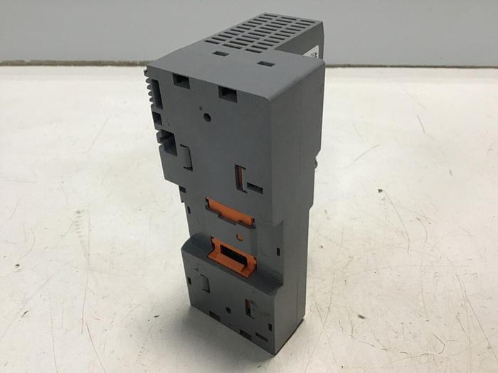 Used ALLEN BRADLEY ETHERNET NETWORK ADAPTO 1734-RTB 1734-AENT #133694