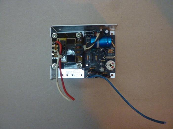 Used SOLA ELECTRIC regulated power supply SLS-15-015 #35767