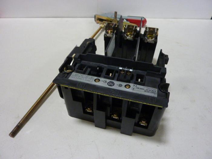 Used ALLEN BRADLEY 30 Amp Disconnect Switch 1494V-DS30 SER A #57396