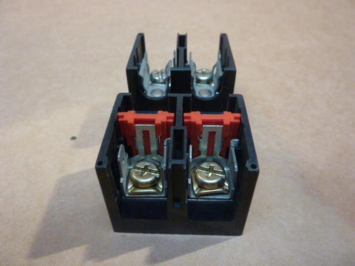 ALLEN BRADLEY 30 Amp Fuse Holder 1491-R162 SER C #31531