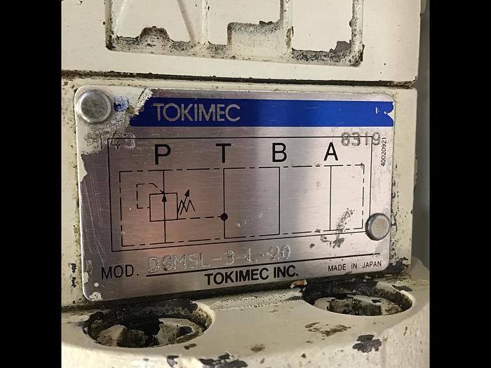 Used TOKIMEC Valve DG4V-3-0B-M-P7-H-7-52-P12 Used #145654