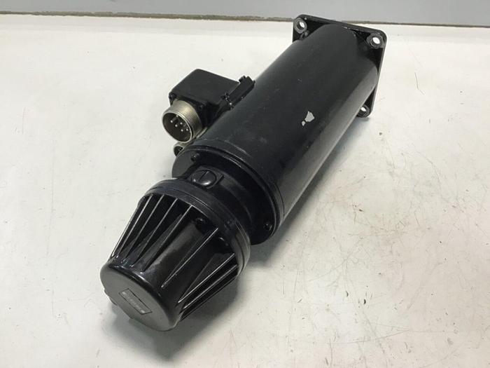 Used INDRAMAT Permanent Magnet Motor MAC063D-0-FS-4-C/095-B-1/WI634LX Used