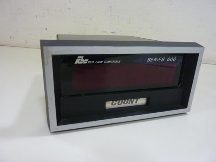 Used RED LION CONTROLS Digital Counter 5766202 #63391