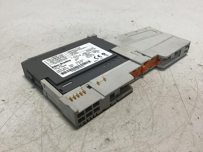 Used ALLEN BRADLEY Output Module 1734-0B8E SER C #134191