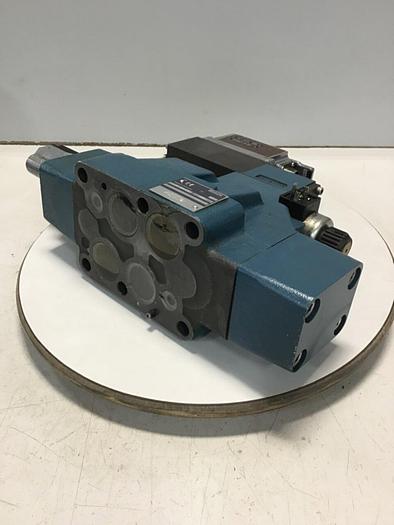 Used BOSCH SERVO  Proportional Valve 0 811 404 608 USED