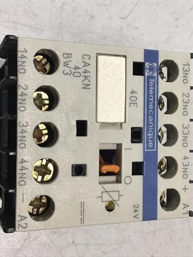 Used TELEMECANIQUE Control Relay CA4KN40 #83736