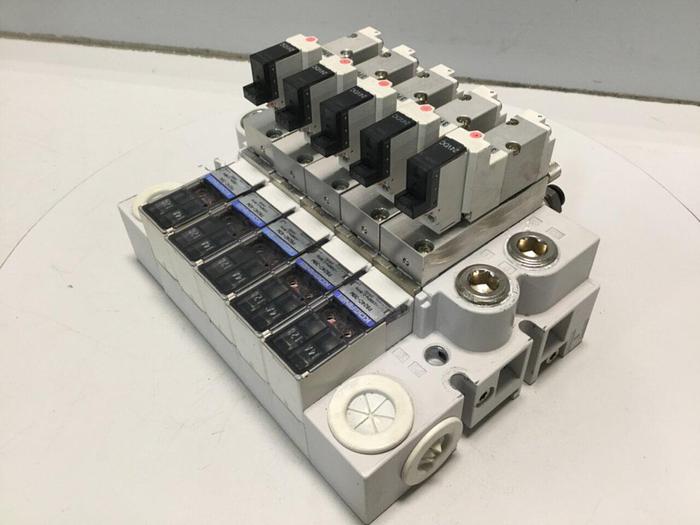 Used KOGANEI Manifold w/ Valves PBM5P-9W #104867