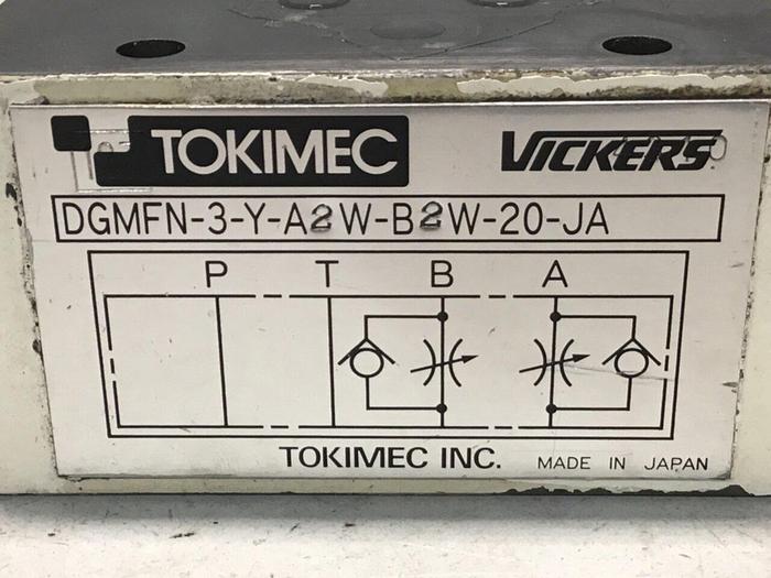 Used VICKERS Control Valve DGMFN3YA2WB2W20JA #129661