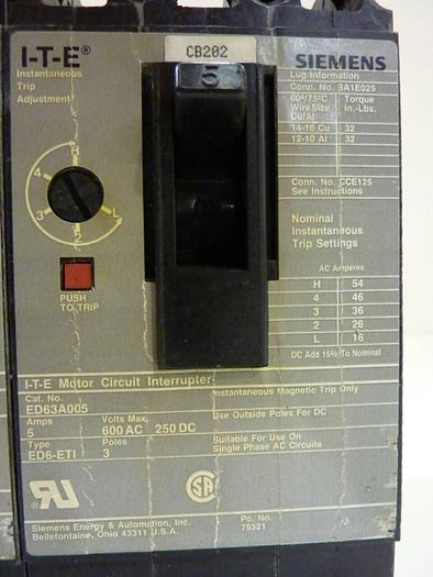 Used SIEMENS 5 Amp Circuit Breaker ED63A005 #42331