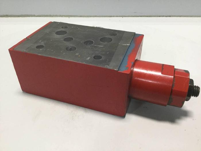 Used BOSCH Pressure Relief Valve 0 811 145 117 Used