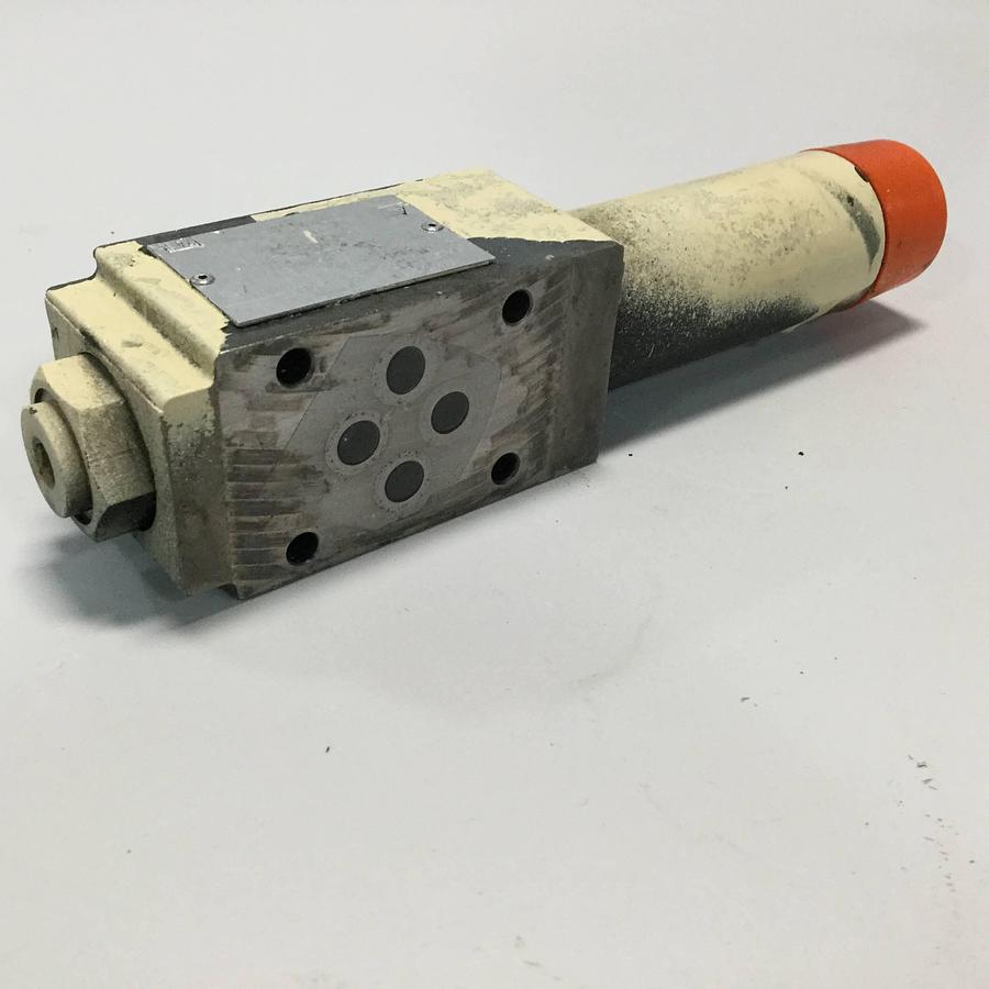 Used REXROTH Valve ZDR6DP240150YM12 Used