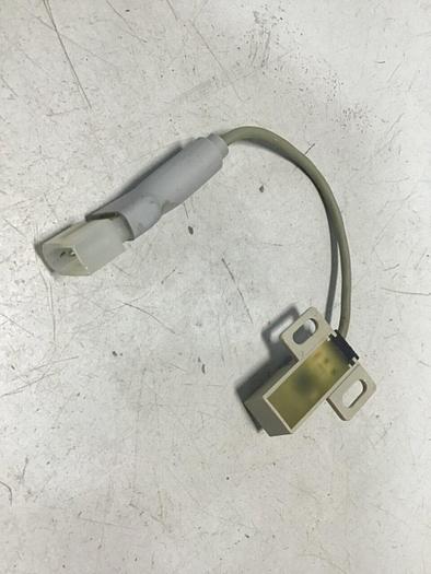 Used FUJI ELECTRIC Proximity Switch PE-B4D3 #128410