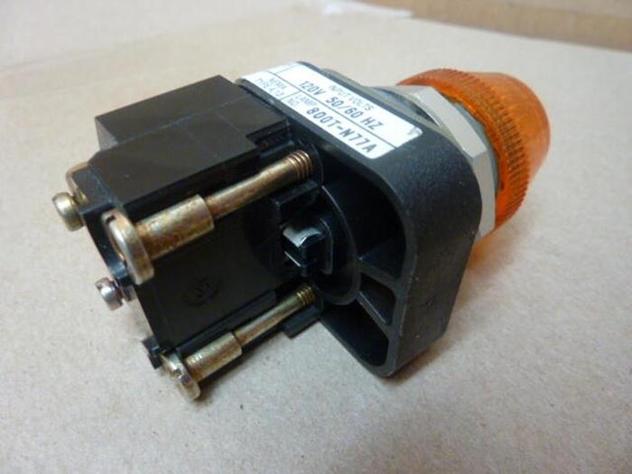 Used ALLEN BRADLEY Pilot Light 800T-PL16 AMBER #30409
