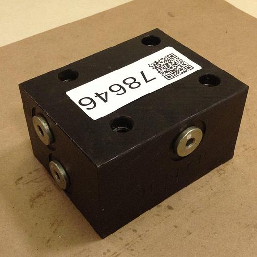 Used VICKERS Valve MA-02307955 Used