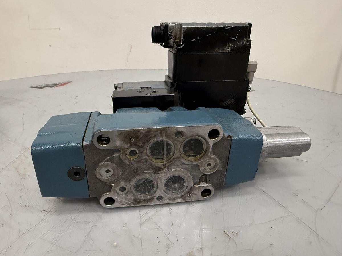 Used BOSCH Proportional Servo Valve 0 811 404 304 USED #139727