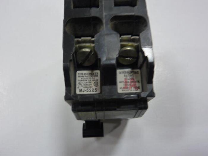 Used SQUARE D 15 Amp Circuit Breaker QO215 #27714
