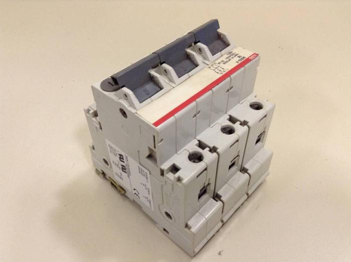 Used ABB Circuit Breaker S503-X16 #79631