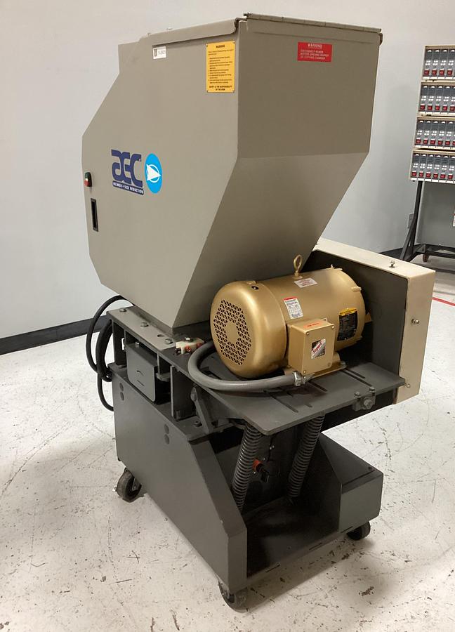 Used AEC MVP1012 Grinder Granulator / Not Cleaned Yet