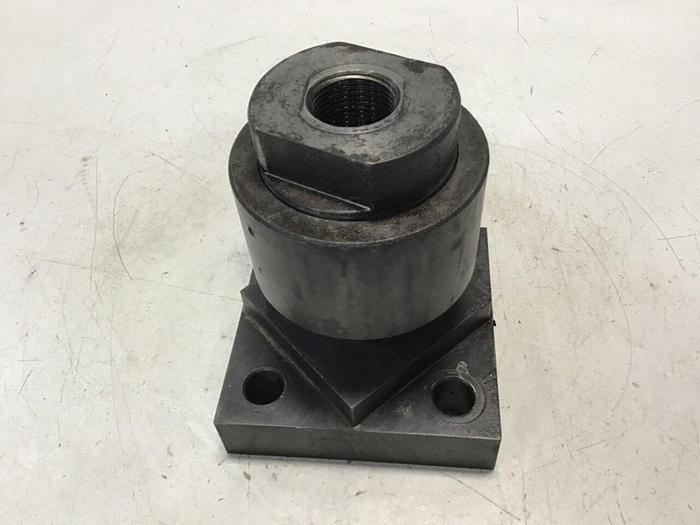Used CYLINDER DIVISION Coupler Fitting 1347570100 #140115