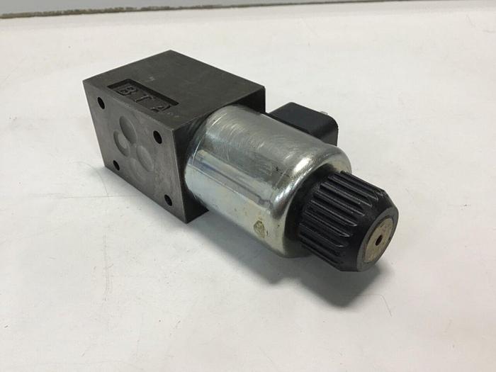 Used BOSCH Valve 9810231438 081WV06P1V1012WS024/00D51 Used