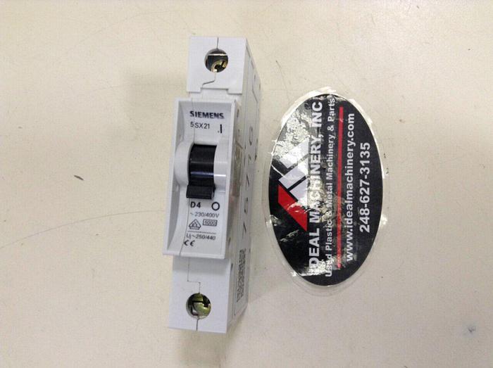 Used SIEMENS 4 Amp Circuit Breaker 5SX21-D4 #75716