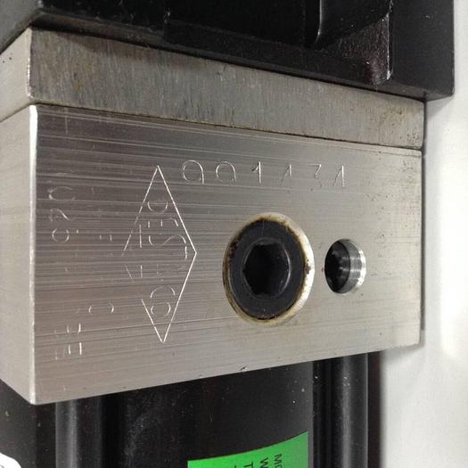 Used DESTACO Pneumatic Hold Clamp 991MAR-044M-90A-78-11-DS #90059