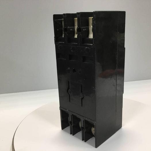Used GENERAL ELECTRIC / GE 125 Amp Circuit Breaker TFJ236125 Used