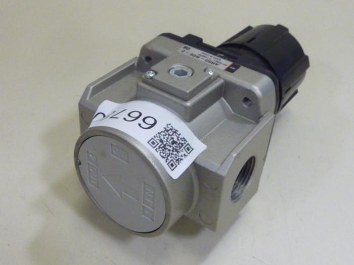 Used SMC Regulator AR50-N06-Z #80544