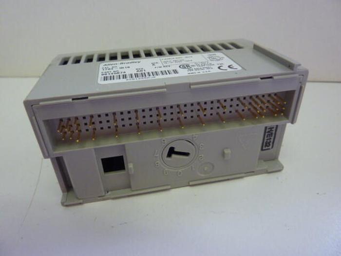 Used ALLEN BRADLEY Input Module 1794-IB16 SER A #33246