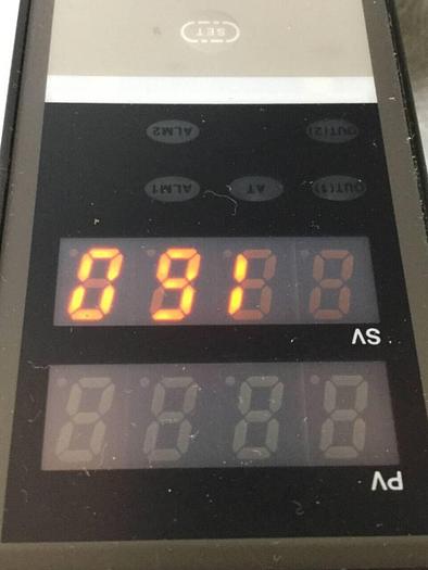 Used RKC Temperature Control REX-C400FK03VNN #96619