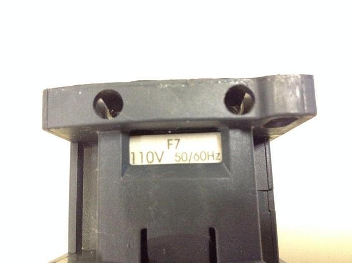 Used TELEMECANIQUE Contactor LC1D09 #86855