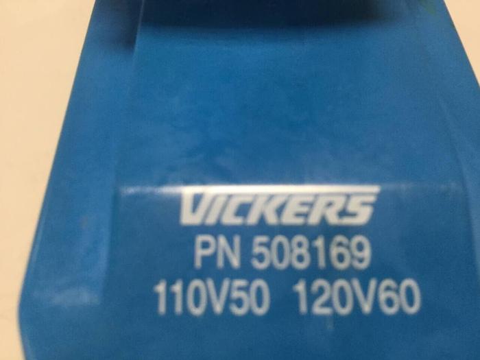 Used VICKERS Directional Control Valve DG4V36CMFWB660 #99525