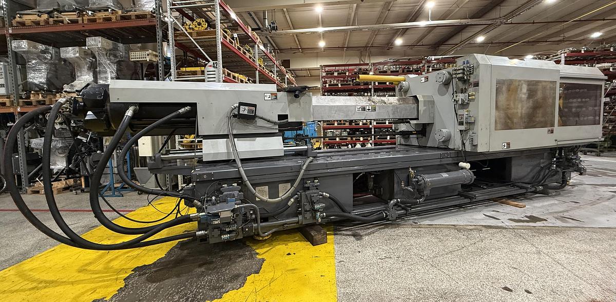 Used 1998 VAN DORN DEMAG 500 Ton Injection Molding Machine 500HT-4300 USED