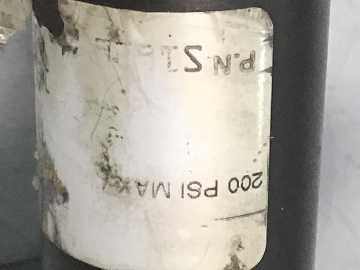 Used AURORA AIR PRODUCTS Cylinder w/ Flow Control Valve S1626 USED