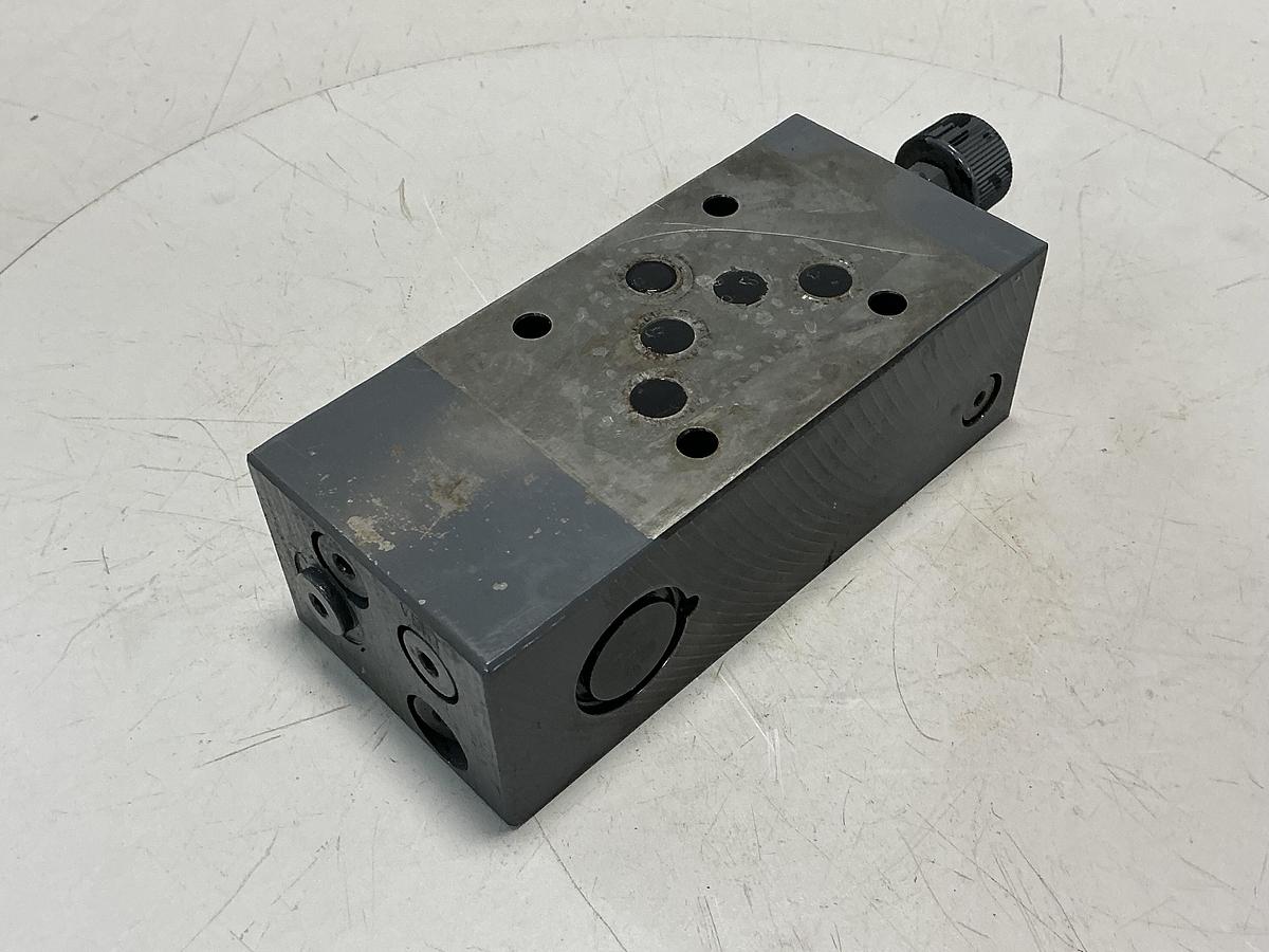 Used PARKER PRM3PA25KN32