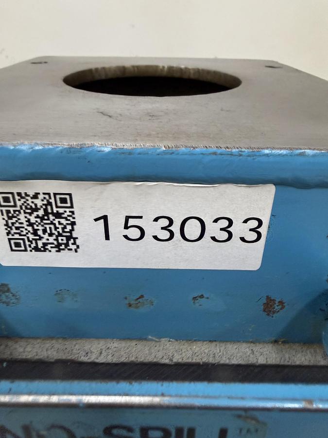 Used METAL FABRICATING