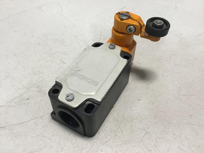 Used SIEMENS Limit Switch 3SE3 120-1J-ZX #121120