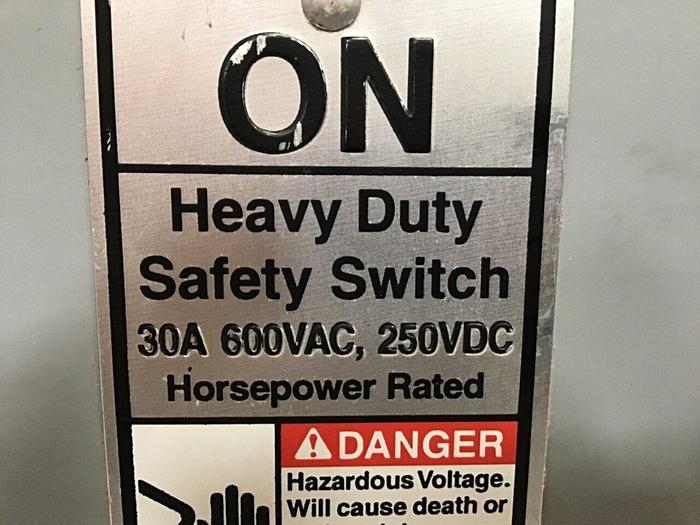 Used SIEMENS 30 Amp Safety Disconnect Switch HNF361 VBII #130006