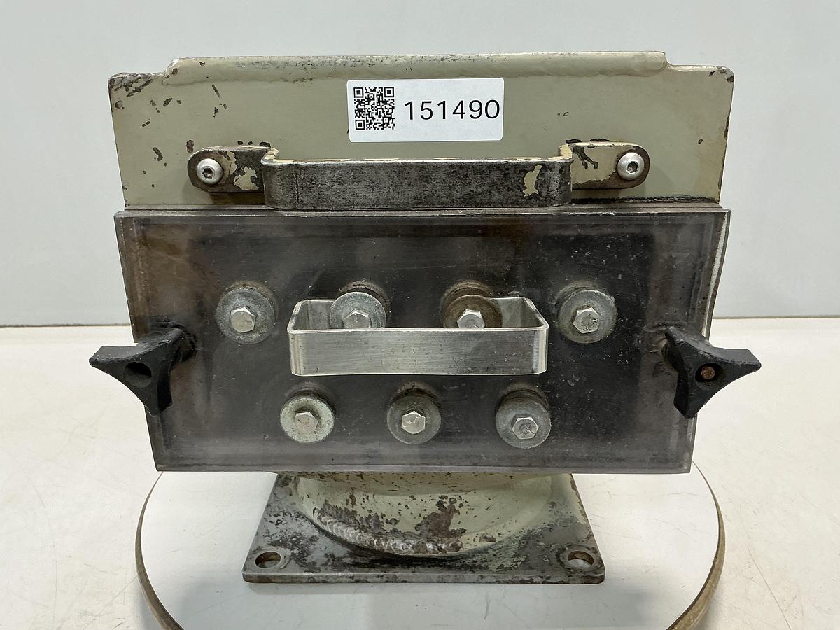 Used METAL FABRICATOR NO MODEL NUMBER